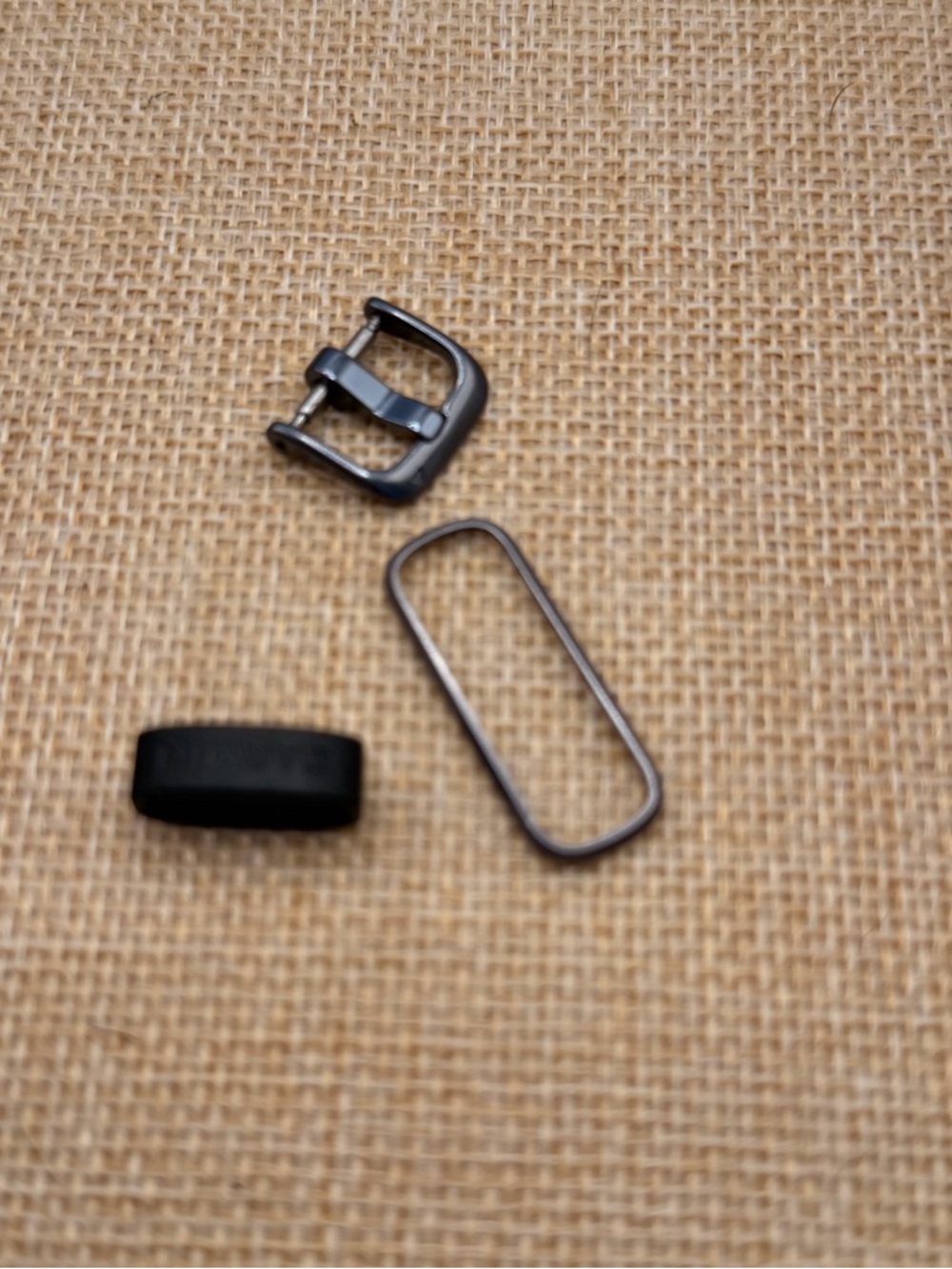 Garmin Vivosmart‎ 4 Gun Metal Bezzle, buckle, Band Holder
